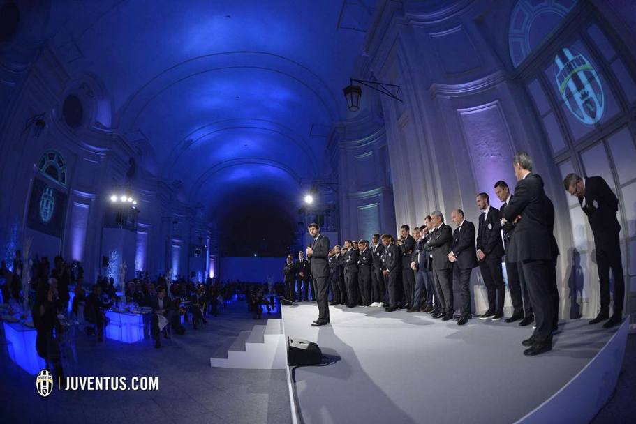 Il presidente Andrea Agnelli sul palco. Juventus.com